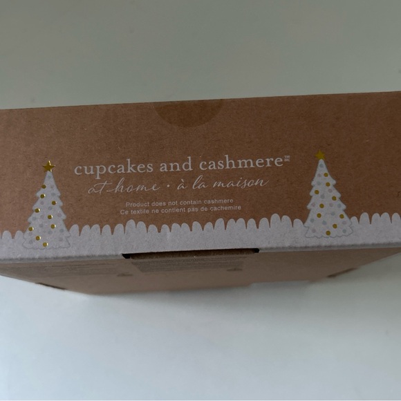 New Christmas Village Set of 2 - Picture 12 of 12